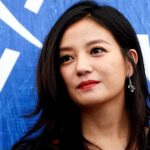 被封殺4年！49歲趙薇「突傳胃癌離世」　婚姻事業全無「淡出後蹤跡曝光」粉絲嚇哭：走的是她…