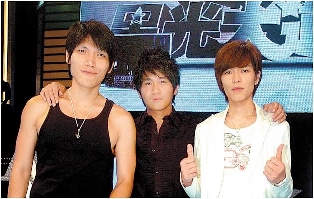 昔比蕭敬騰還紅！47歲實力歌王「消失台灣歌壇」如今租房「定居大陸鄉下」近況被挖出