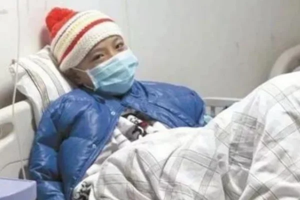 14歲女孩患上腸癌，早餐常吃這個！醫生：真的不能給孩子亂吃了